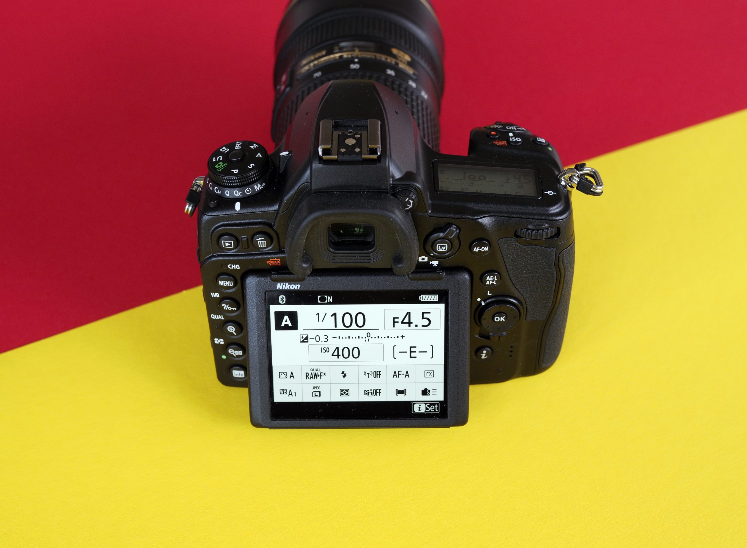 Nikon D780 bak scaled 1