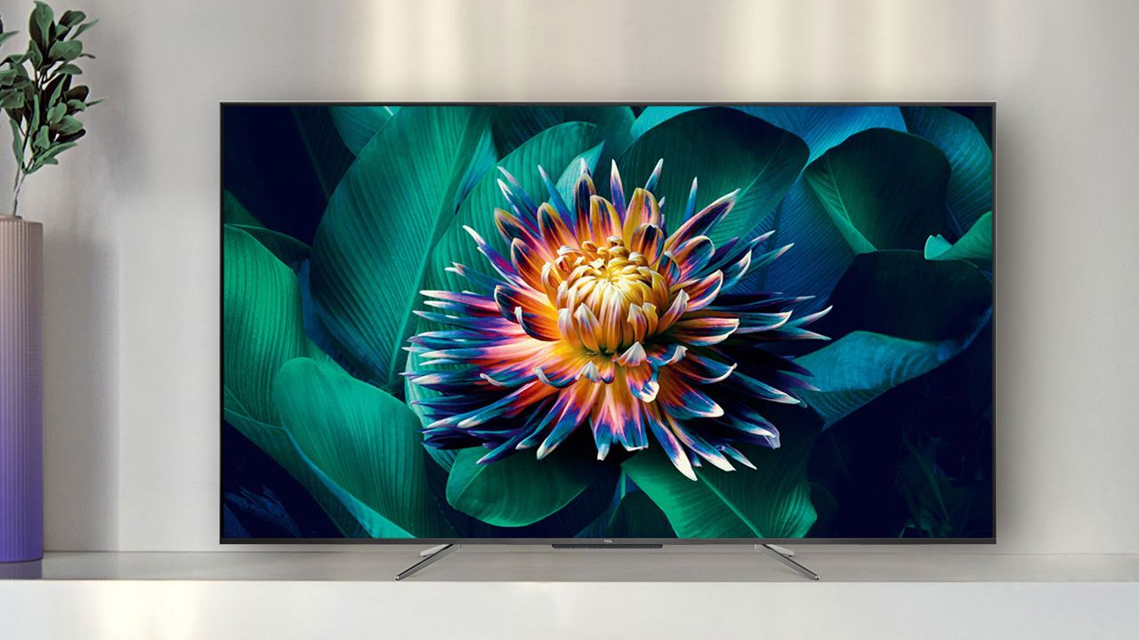 TCL QLED800 front