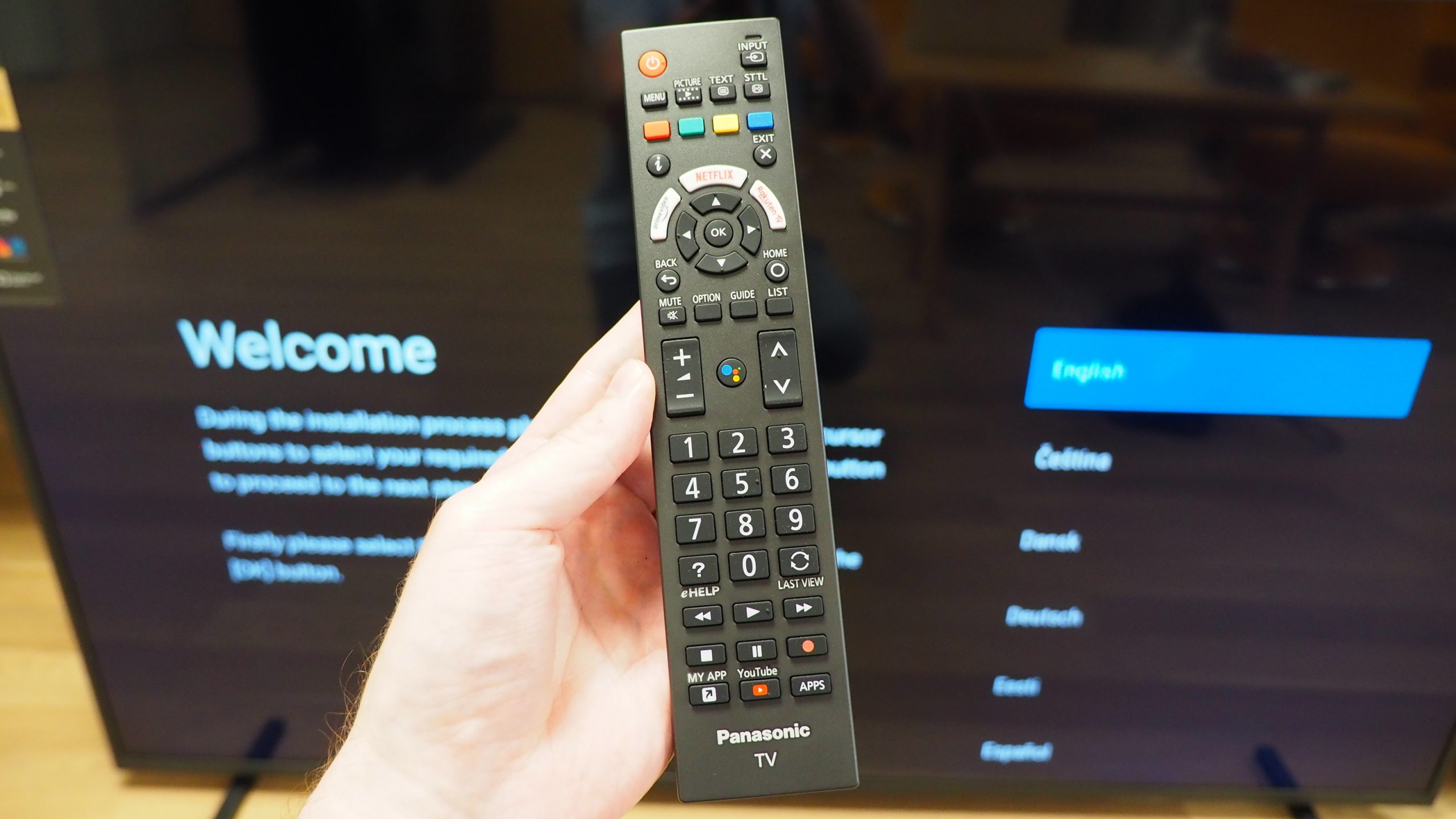 Panasonic JX800E (TX-65JX800E) 3 Panasonic JX800E remote scaled 1