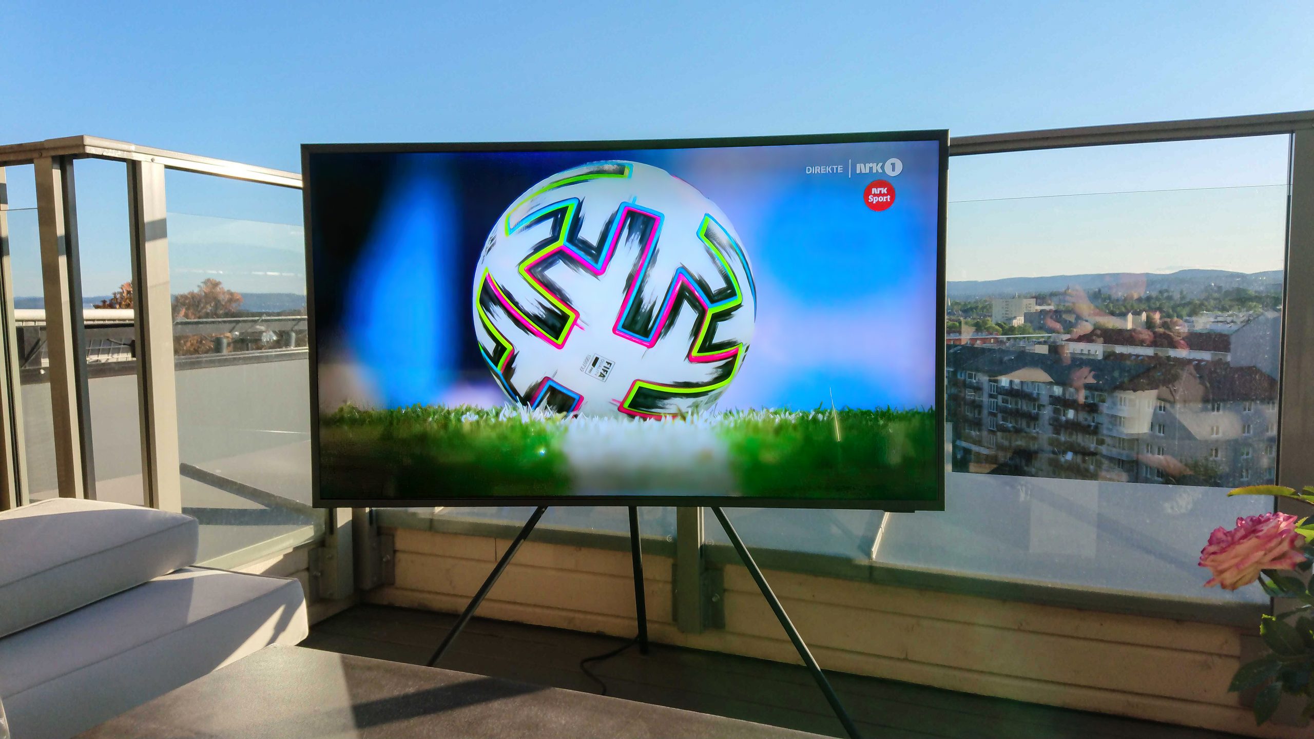 Samsung The Terrace outdoor TV scaled 1