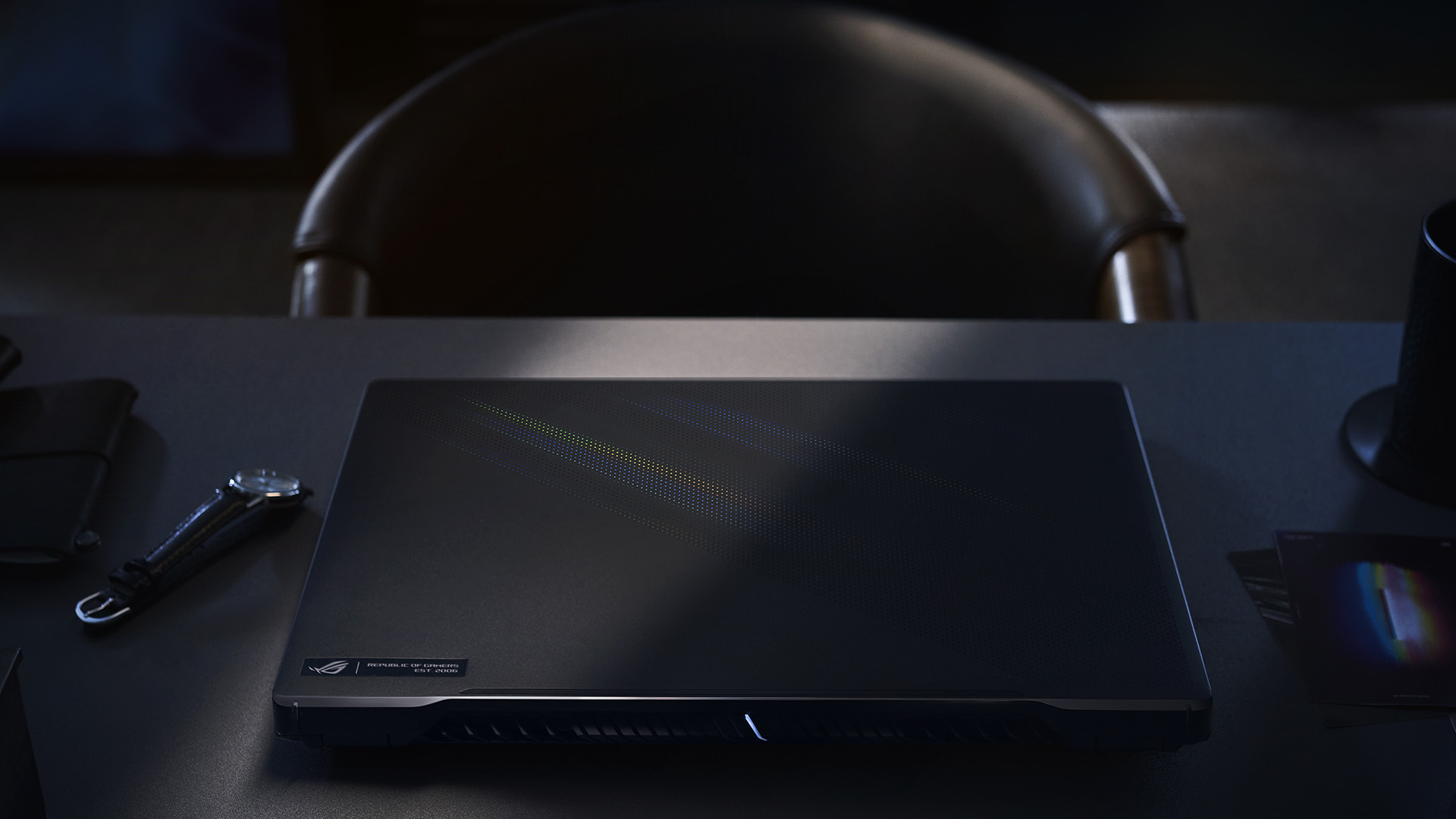 2021 ROG Zephyrus M16 GU603 Scenario Photo 05