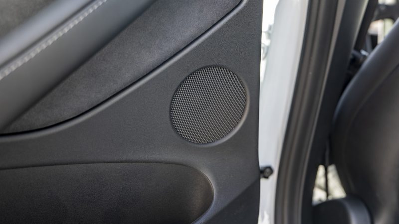 Tesla Model 3 Standard Range Plus left rear speaker