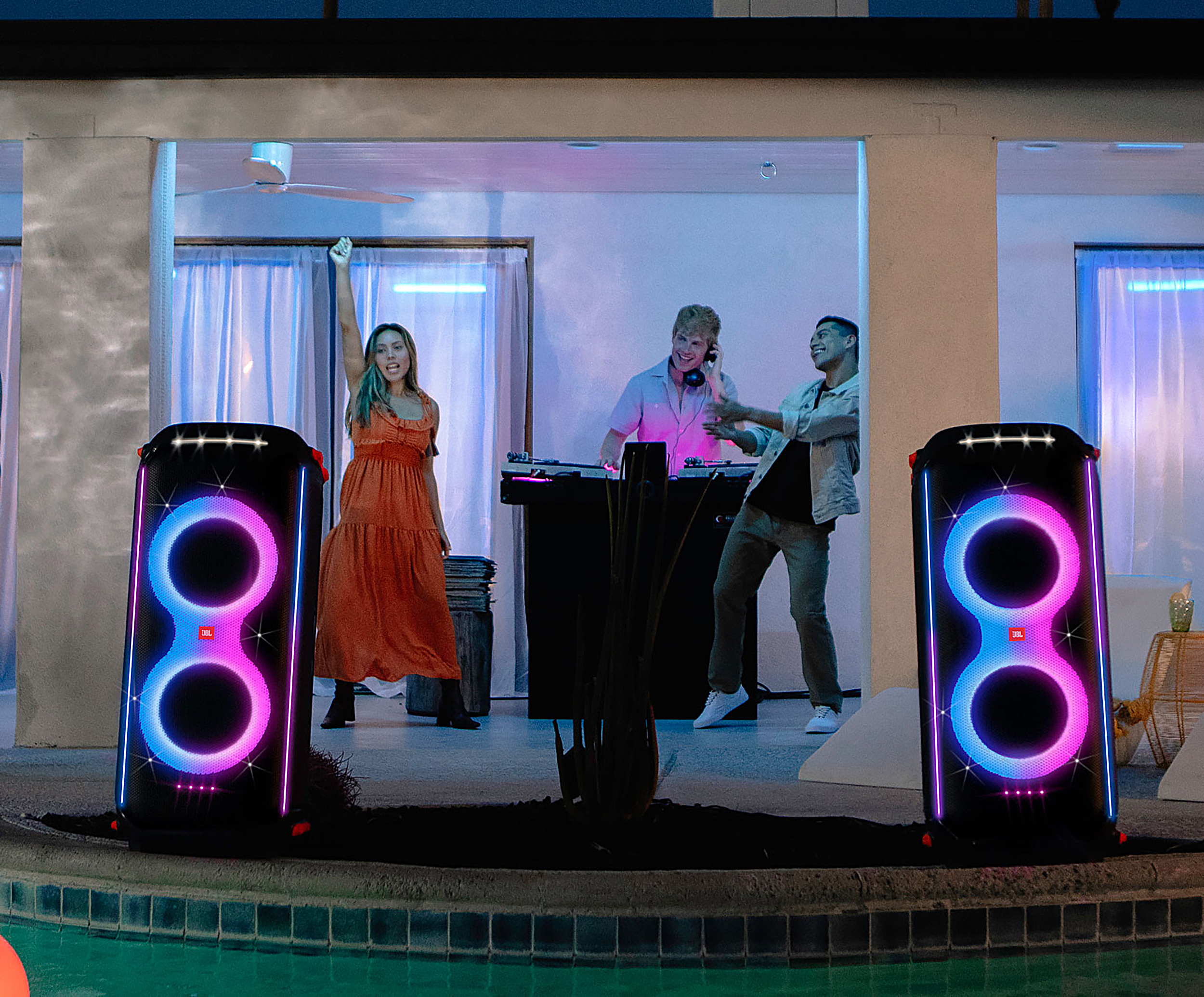 JBL PartyBox 710 stereo
