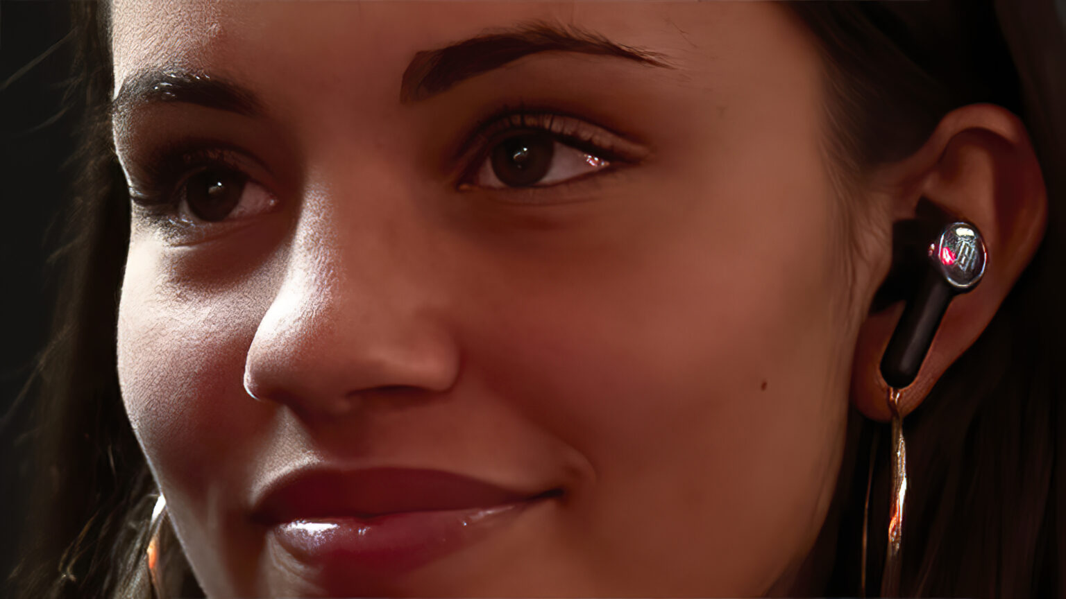 Neljä uutta täyslangatonta JBL:ltä