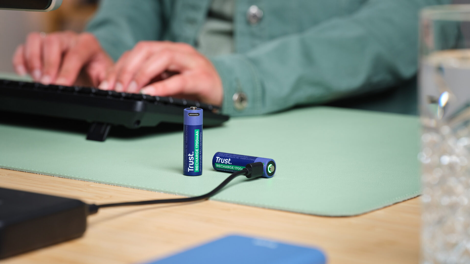 Trust Rechargeable Battery Pack