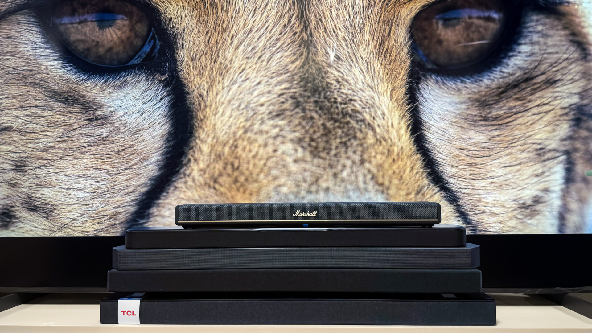 5 Dolby Atmos -soundbaria