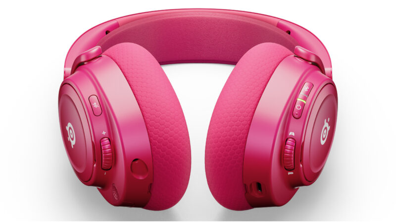 arctis_nova_7_wl_gen_2_magenta_bottom